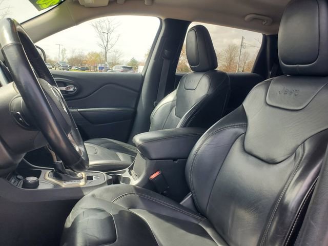 Used 2016 Jeep Cherokee Limited AWD/4WD image 8
