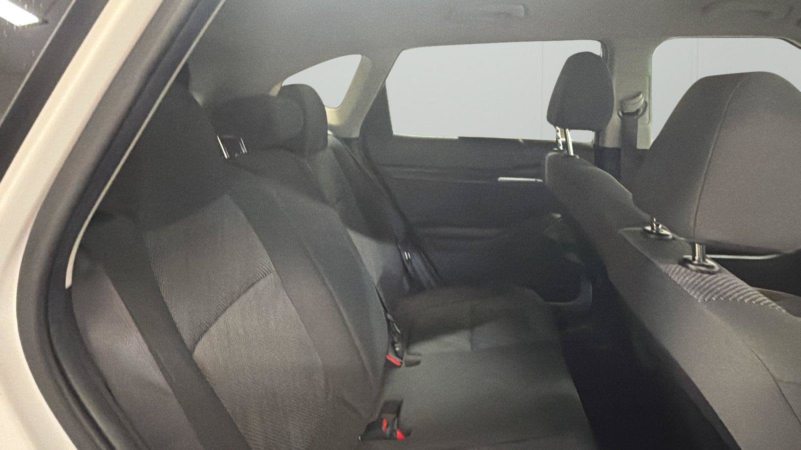 Used 2024 Kia Seltos LX AWD/4WD image 13