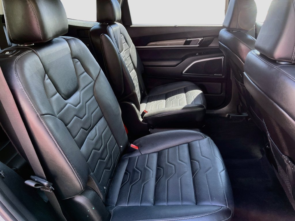 Used 2022 Kia Telluride SX w/ SX Prestige Package AWD/4WD image 31