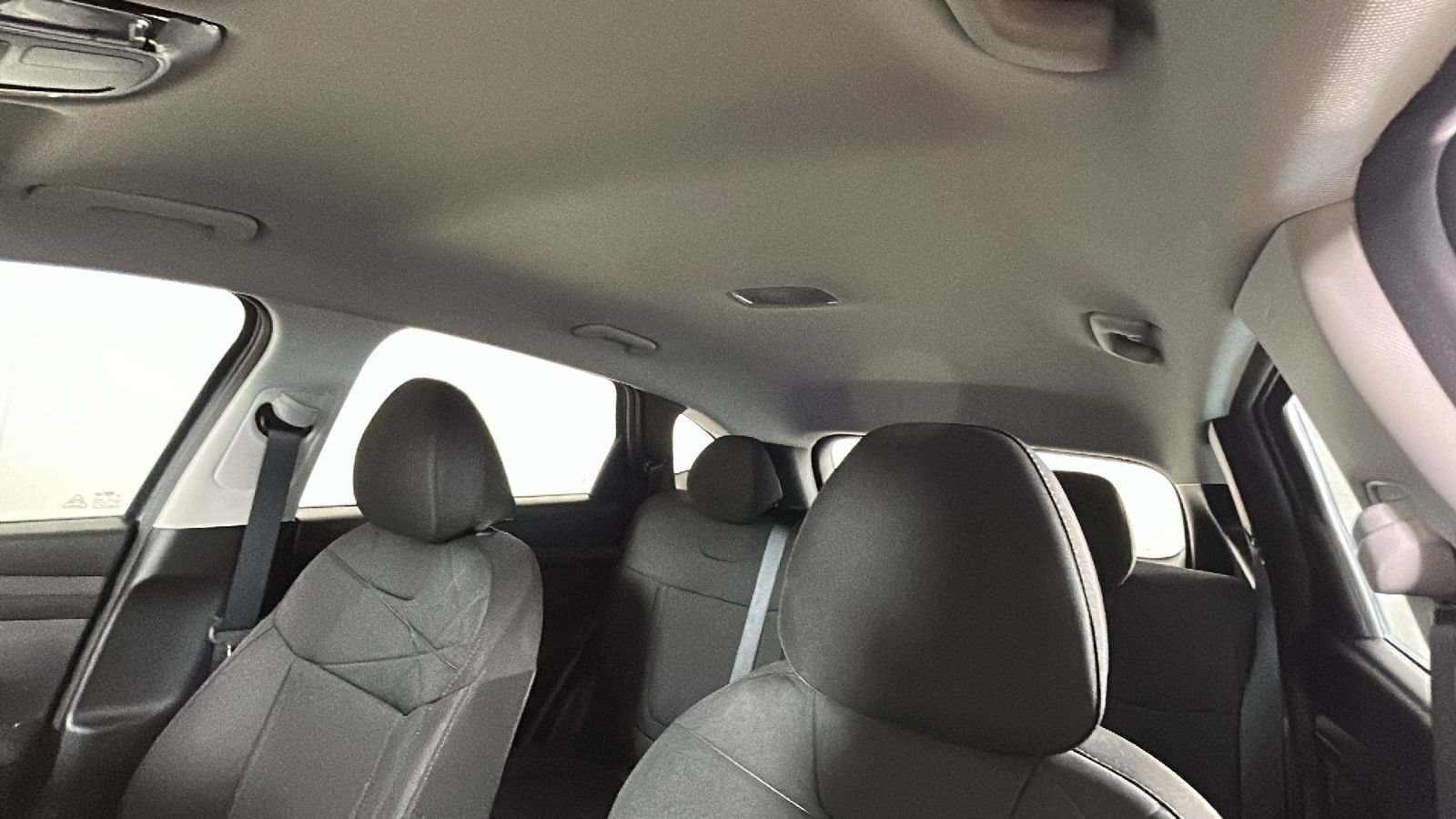 Certified 2026 Hyundai Tucson SE FWD image 14