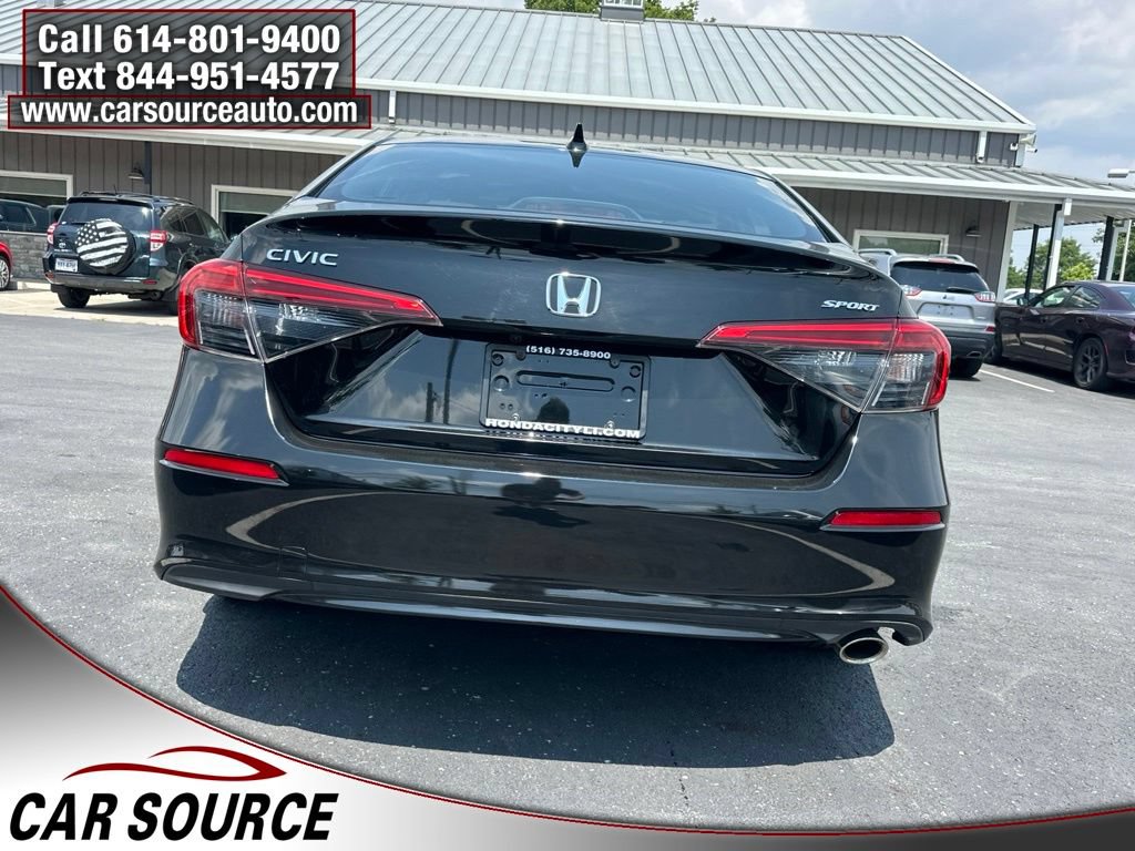 Used 2023 Honda Civic Sport image 4