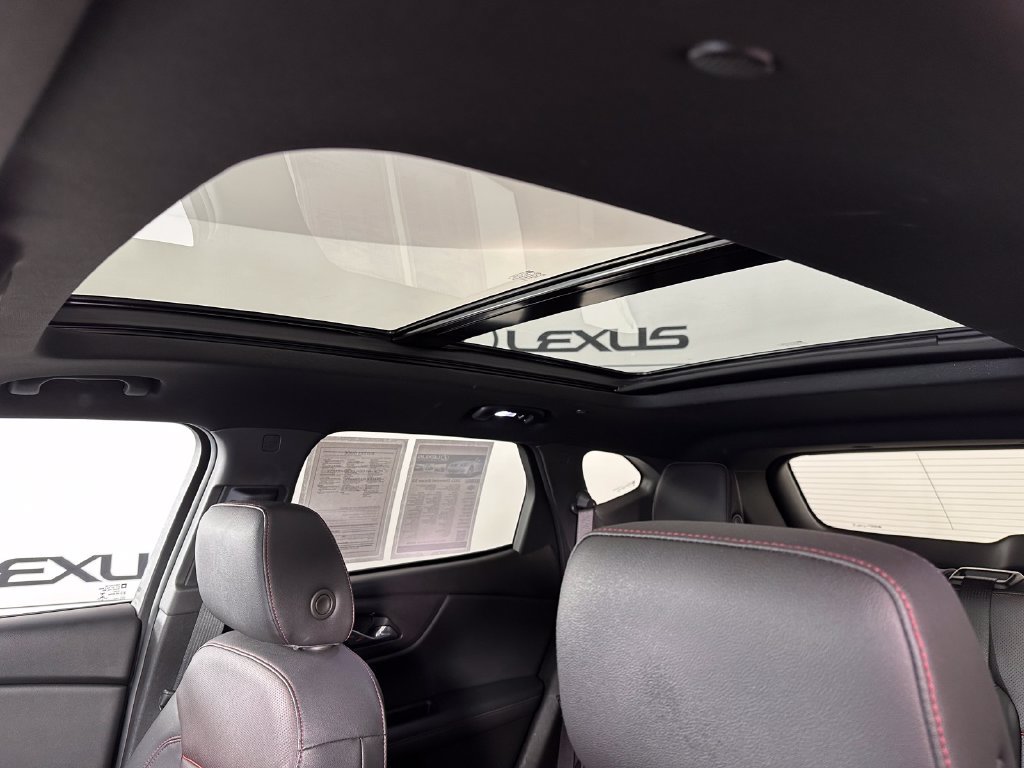 Used 2021 Chevrolet Blazer RS w/ Enhanced Convenience Package AWD/4WD image 4