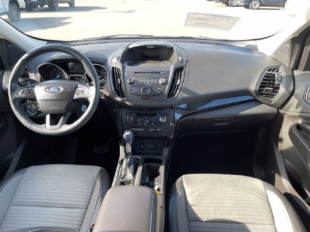 Used 2017 Ford Escape SE w/ SE Sport Appearance Package FWD image 31