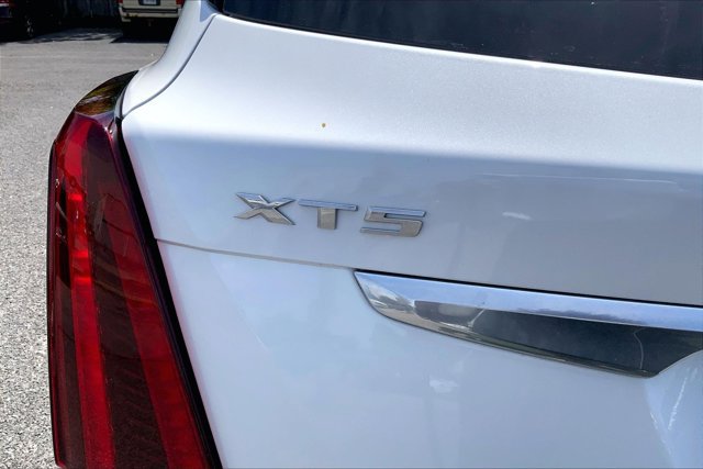 Used 2023 Cadillac XT5 Premium Luxury AWD/4WD image 7