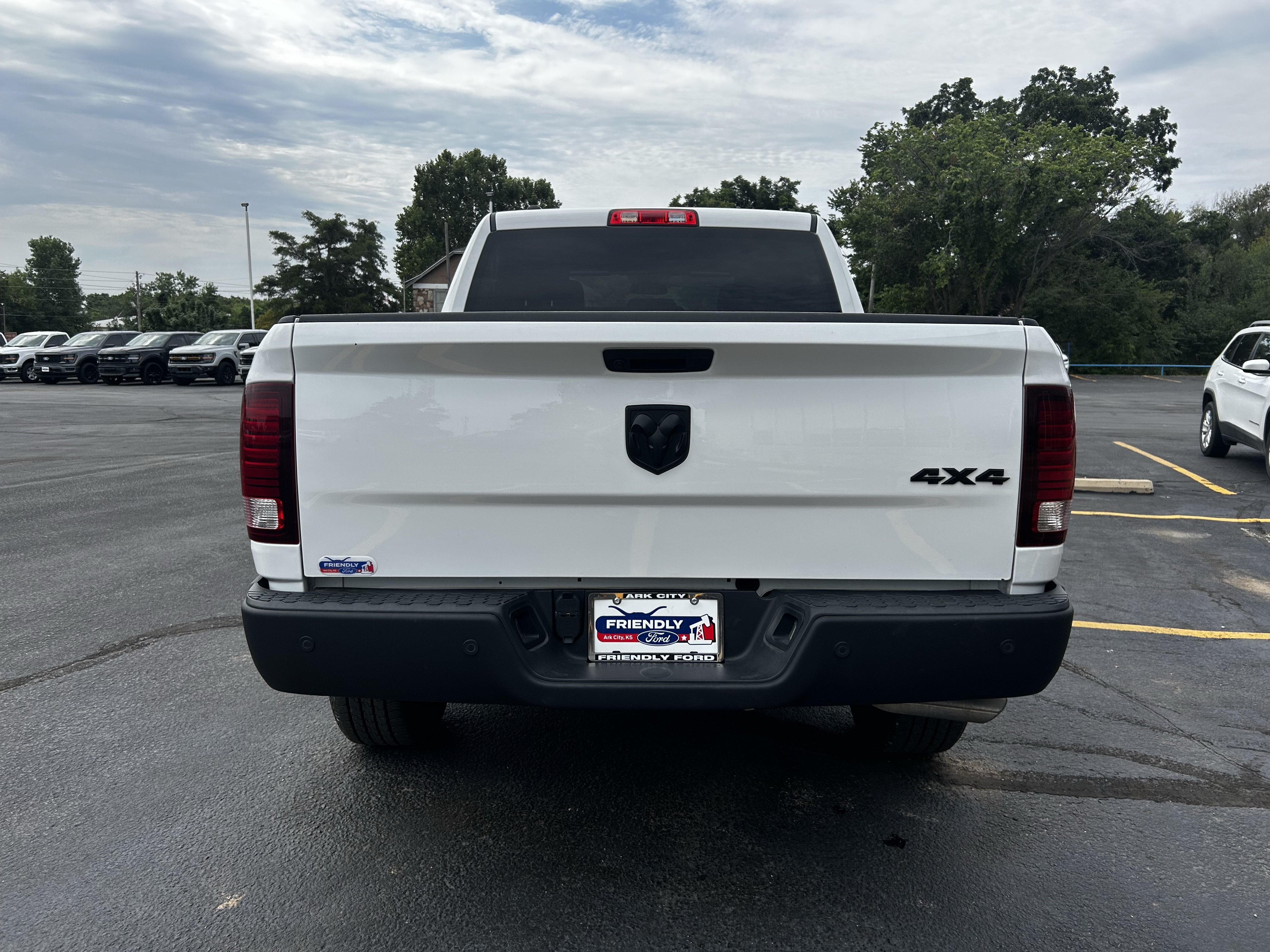 Used 2024 RAM 1500 Warlock AWD/4WD image 8