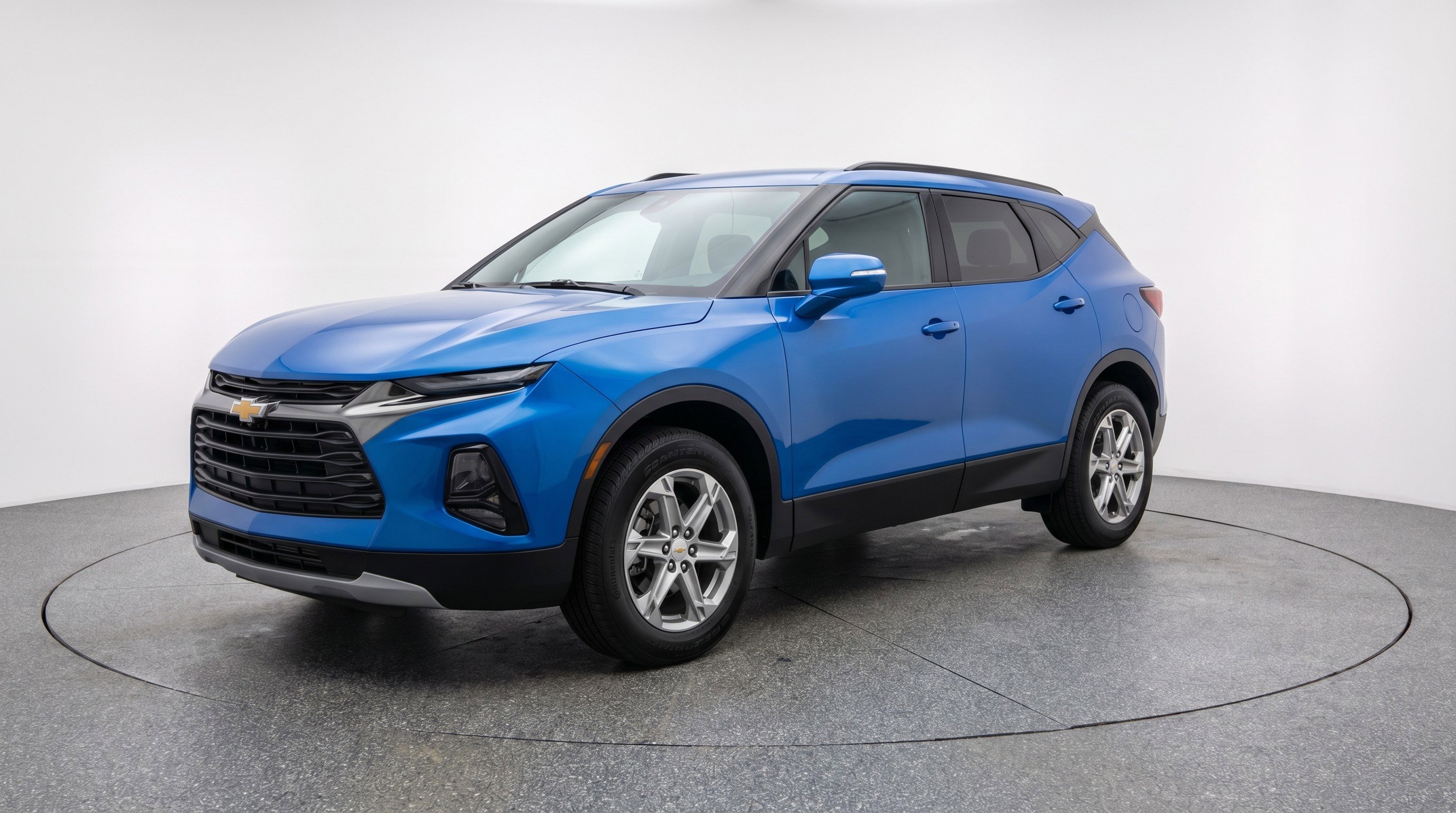 Used 2025 Chevrolet Blazer LT FWD image 3