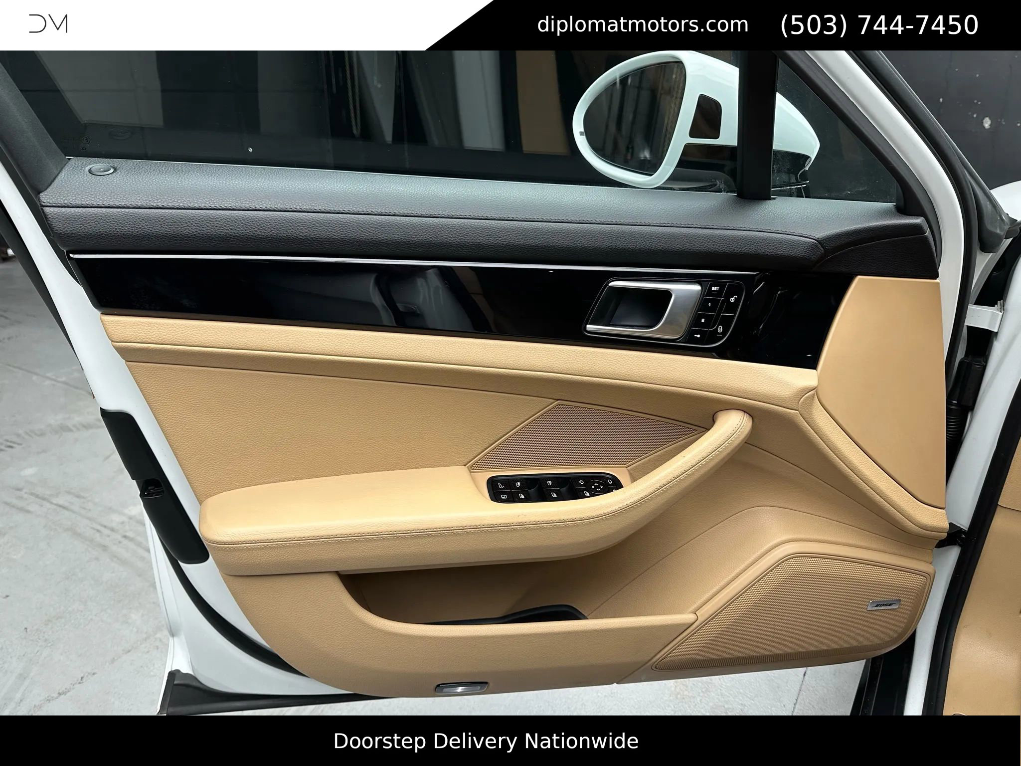 Used 2018 Porsche Panamera 4 image 32