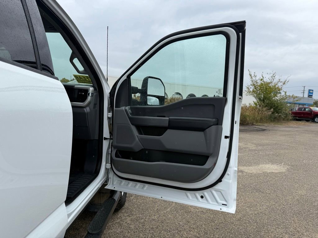 Used 2023 Ford F250 XLT w/ FX4 Off-Road Package image 20