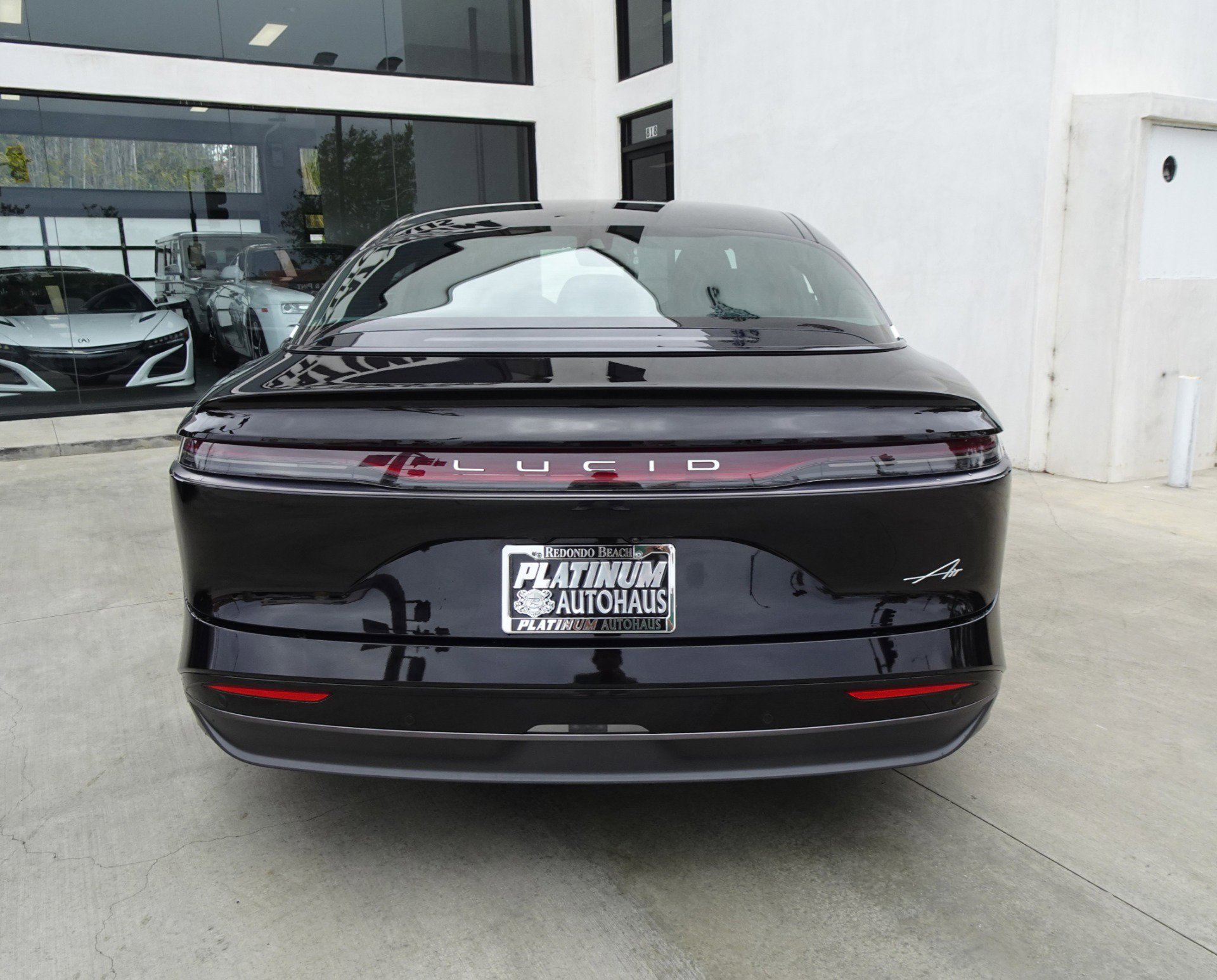 Used 2024 Lucid Air Pure RWD image 5