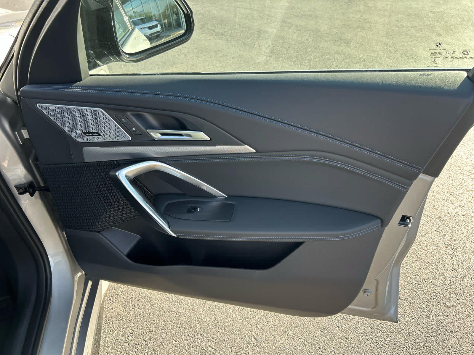 New 2025 BMW X1 M35i w/ Premium Package AWD/4WD image 17