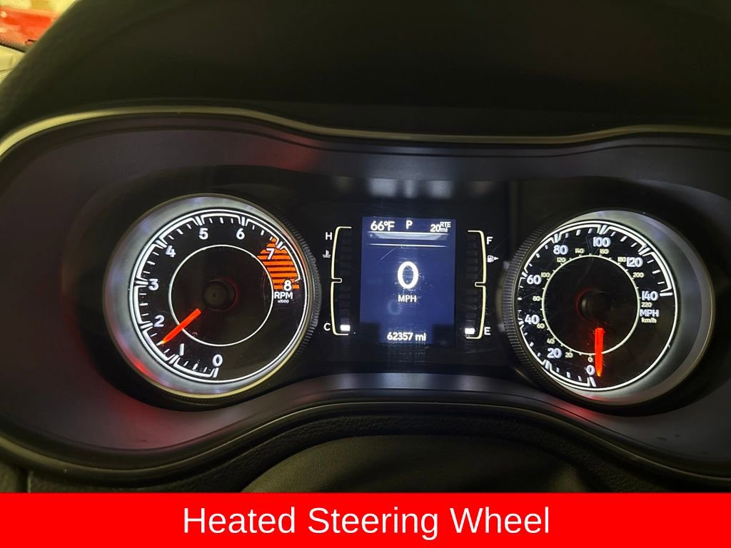 Used 2019 Jeep Cherokee Latitude Plus w/ Cold Weather Group image 17