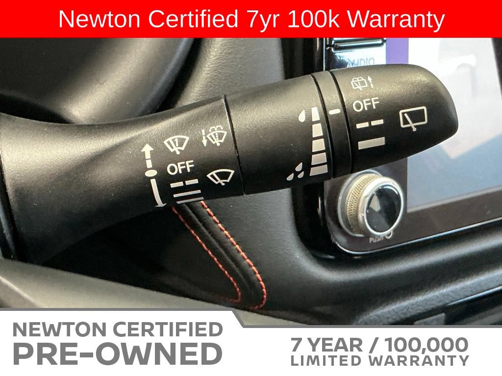 Used 2022 Nissan Kicks SR w/ Premium Package FWD image 34