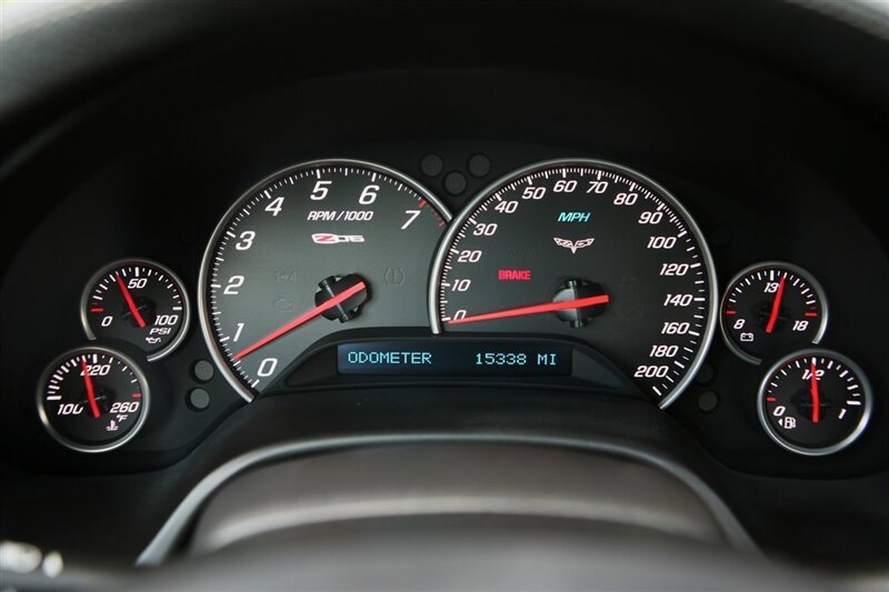 Used 2009 Chevrolet Corvette Z06 w/ Preferred Equipment Group RWD image 27