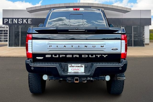 Used 2019 Ford F350 Platinum w/ Platinum Ultimate Package image 4