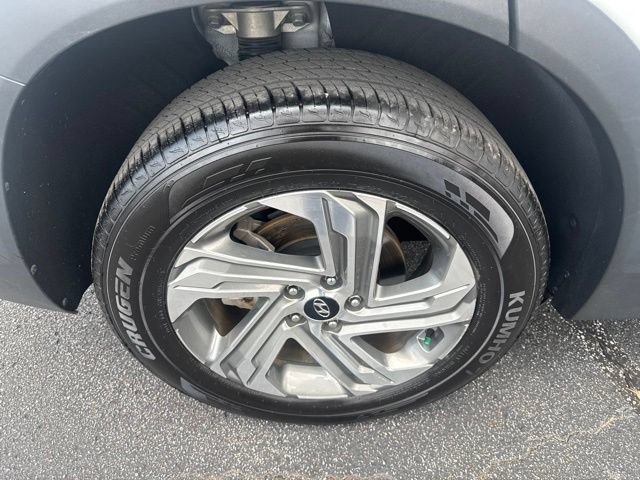 Used 2021 Hyundai Santa Fe SEL w/ Convenience + Premium Package FWD image 14