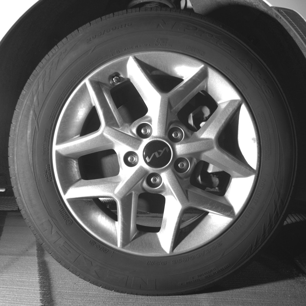 Used 2025 Kia Soul LX w/ LX Technology Package FWD image 13