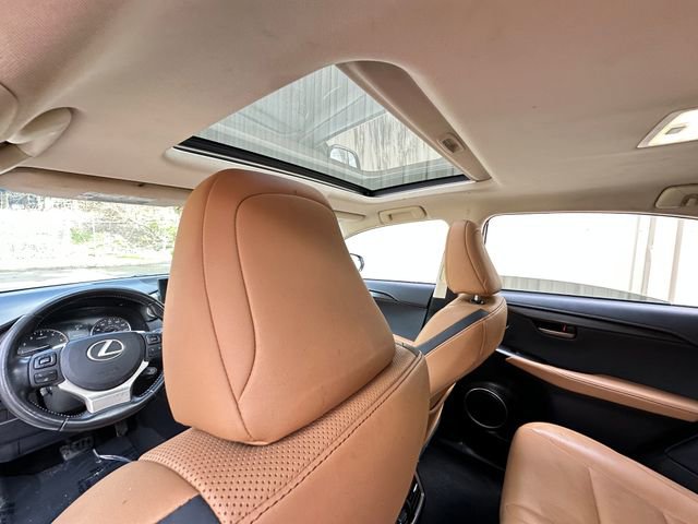 Used 2017 Lexus NX 200t FWD image 33