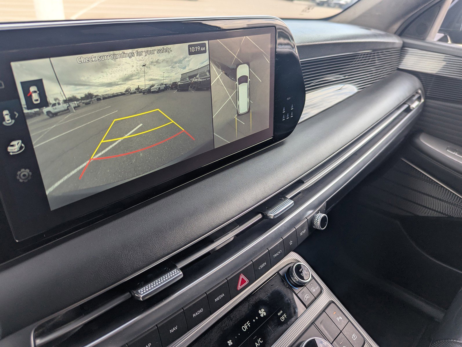 Used 2023 Hyundai Palisade Calligraphy image 29