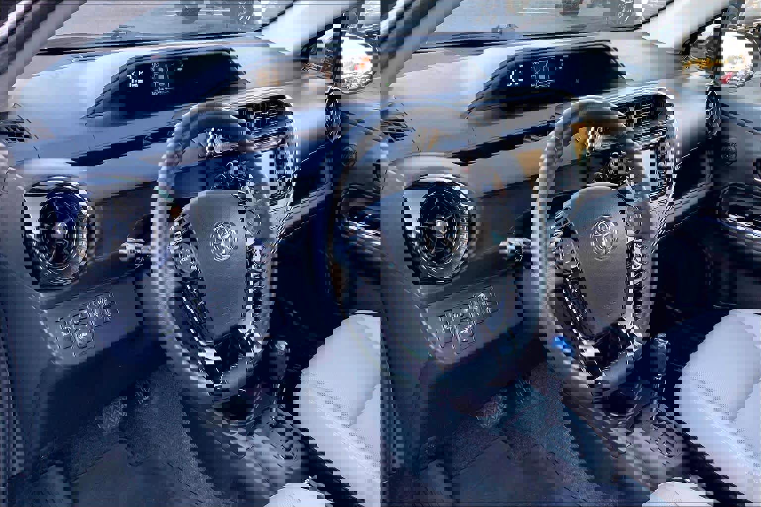 Used 2018 Toyota Prius C Four image 17