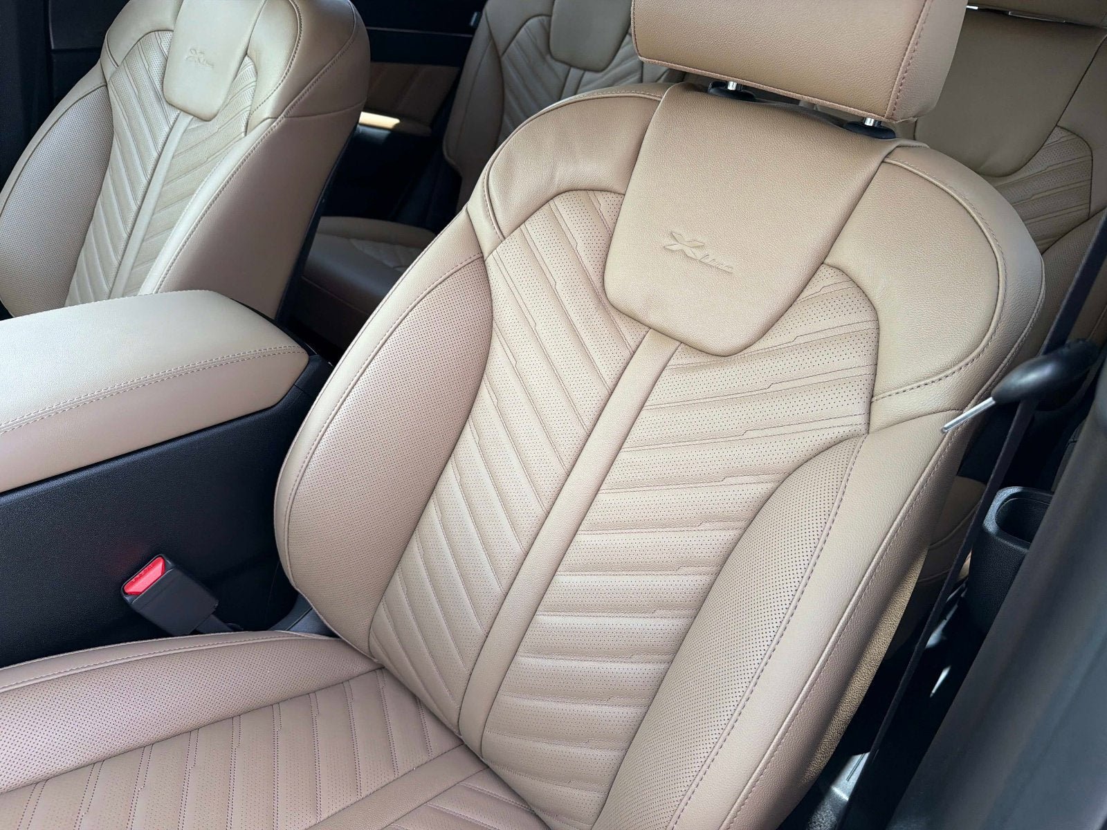 New 2026 Kia Sorento SX Prestige AWD/4WD image 17