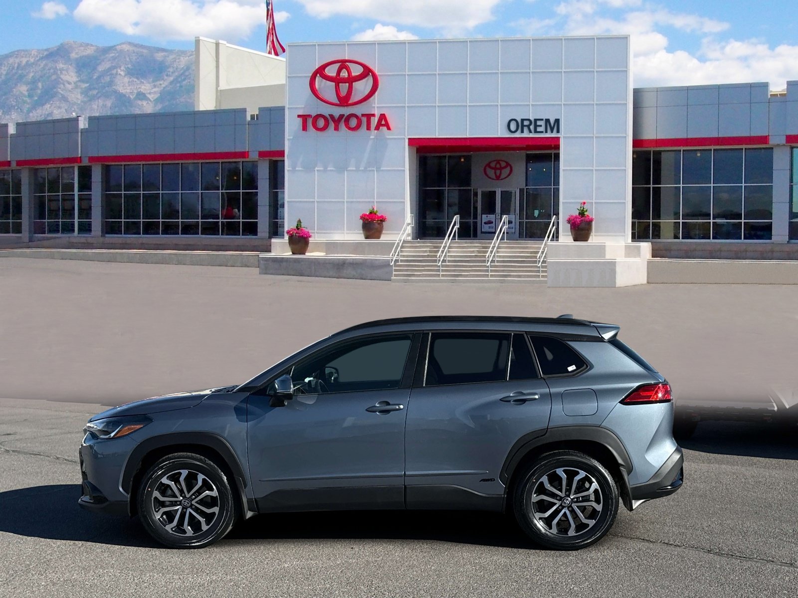 Used 2024 Toyota Corolla Cross AWD Hybrid image 6