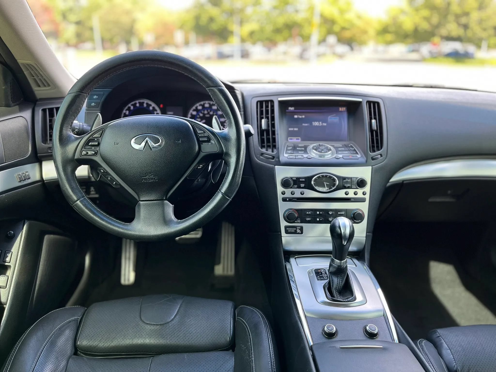 Used 2014 INFINITI Q60 Journey w/ Premium Package RWD image 11