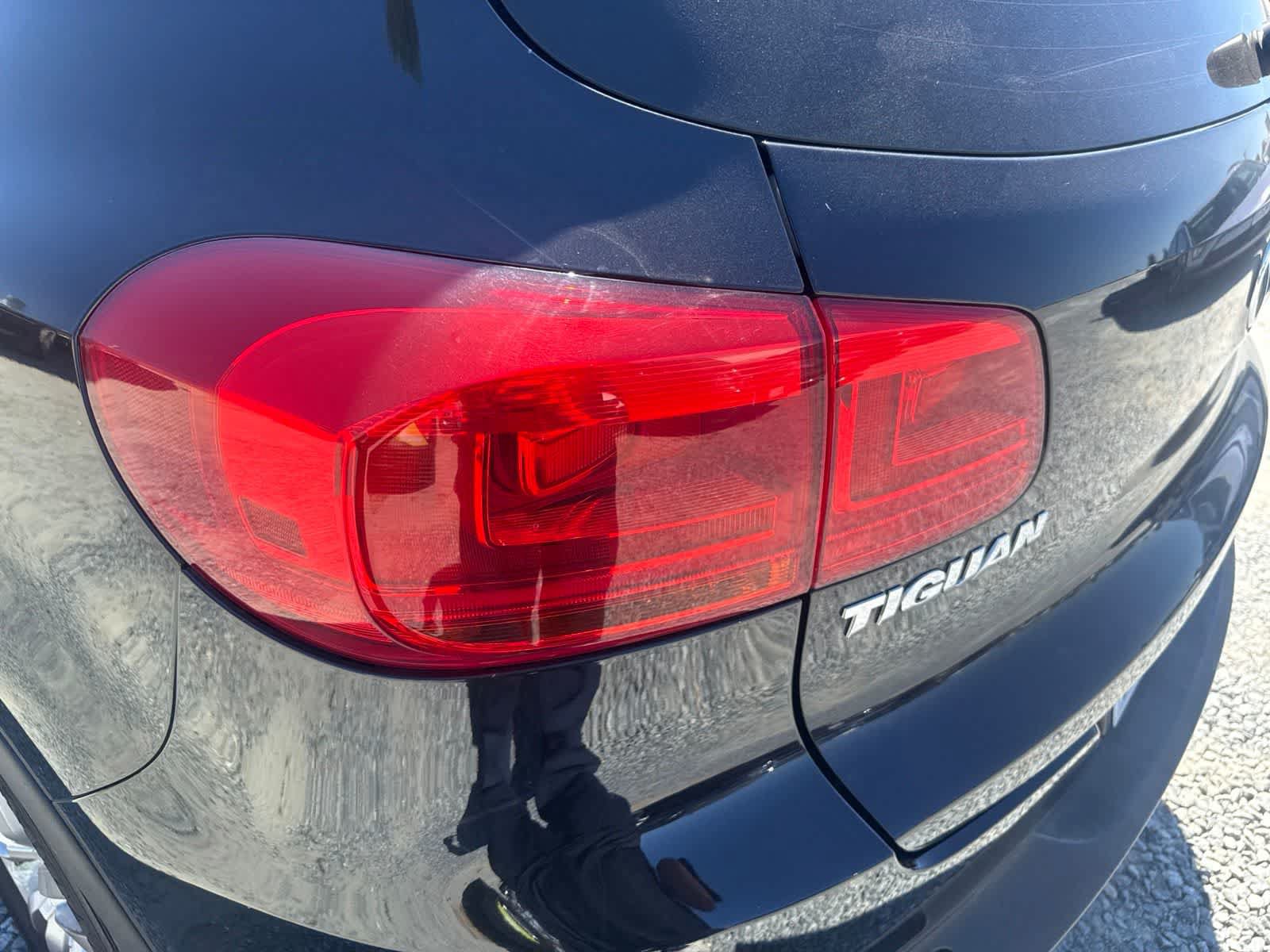 Used 2012 Volkswagen Tiguan S FWD image 10