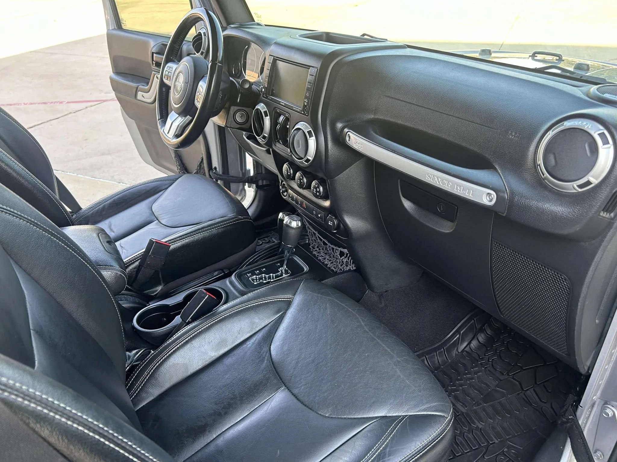 Used 2016 Jeep Wrangler Unlimited Rubicon AWD/4WD image 20