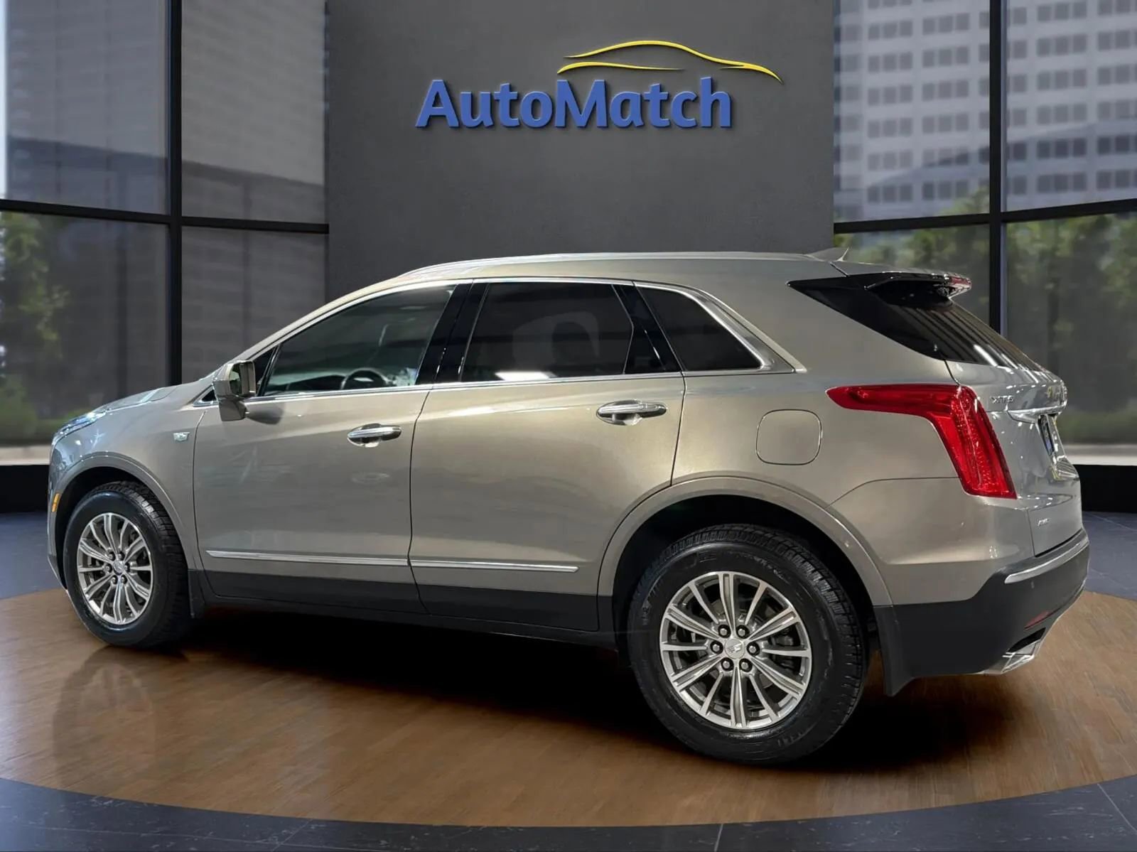 Used 2019 Cadillac XT5 Luxury AWD/4WD image 7