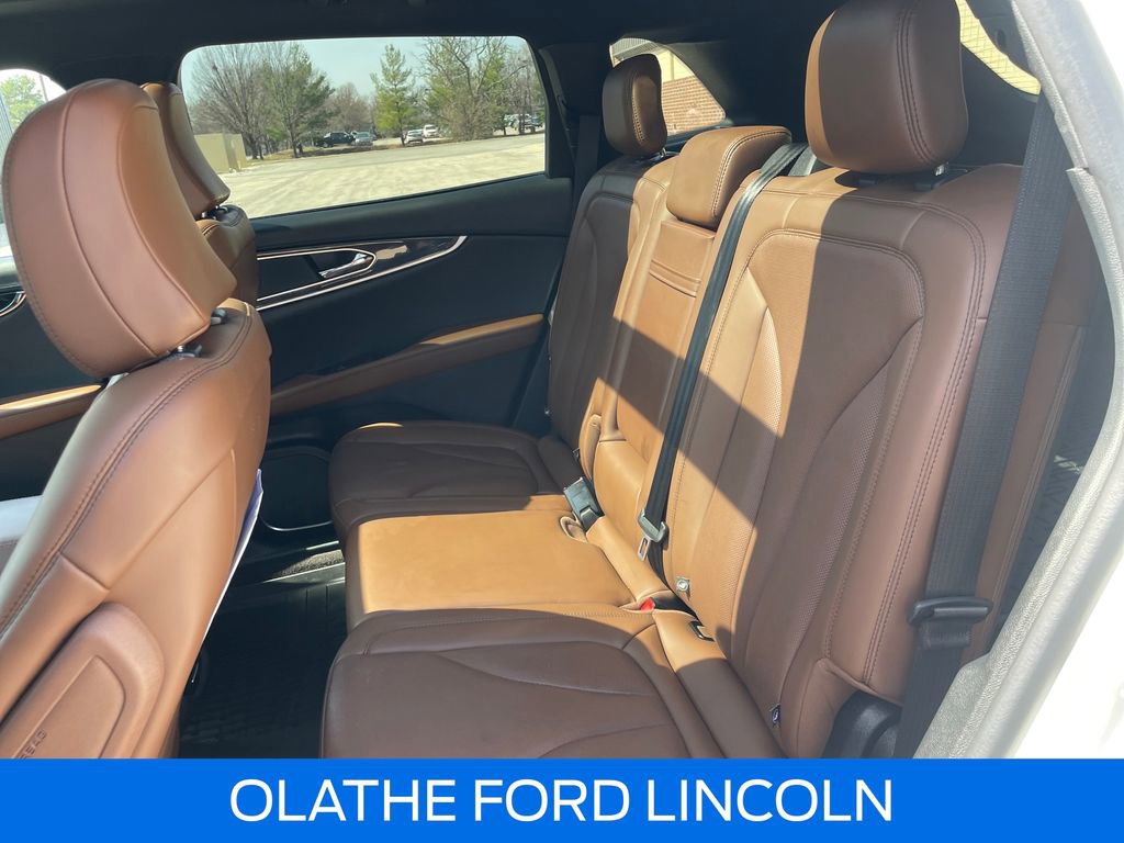 Certified 2021 Lincoln Nautilus Reserve w/ Class II Trailer Tow Package image 27