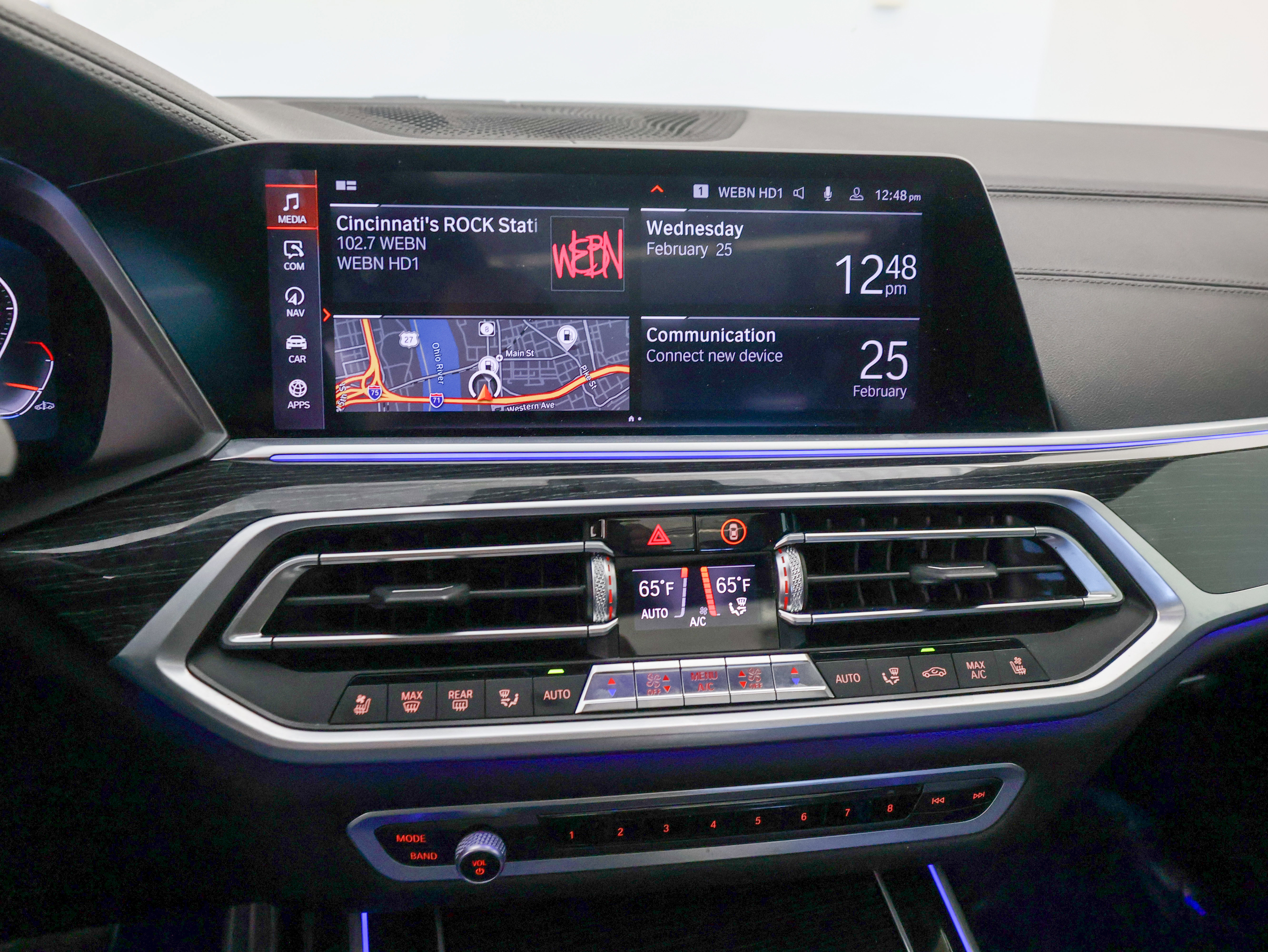 Used 2021 BMW X7 M50i image 39