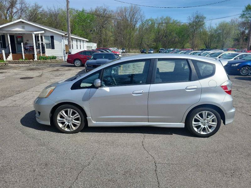 Used 2011 Honda Fit Sport image 6