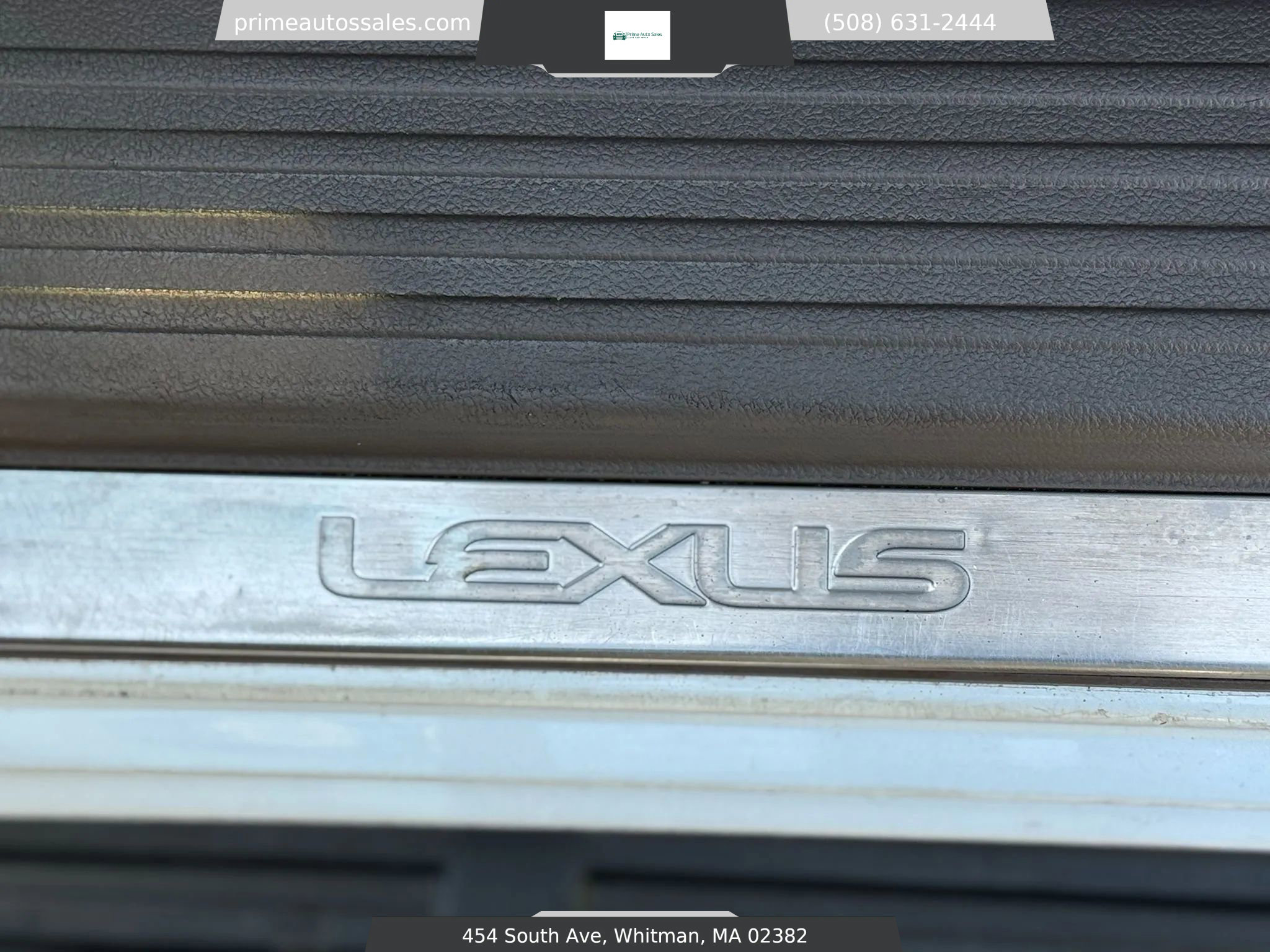 Used 2011 Lexus GX 460 image 30