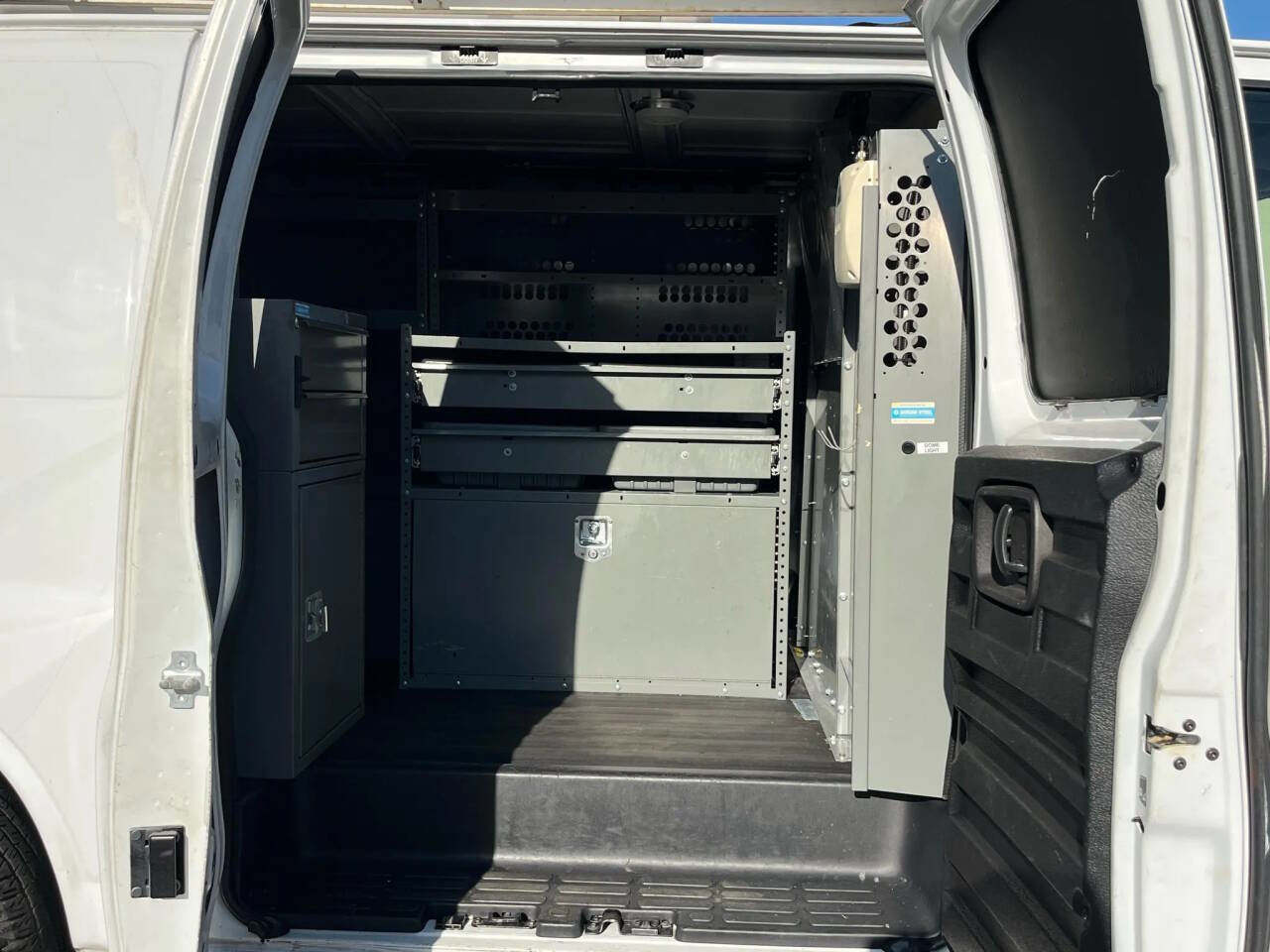 Used 2012 Chevrolet Express 2500 w/ Cold Climate Package image 10