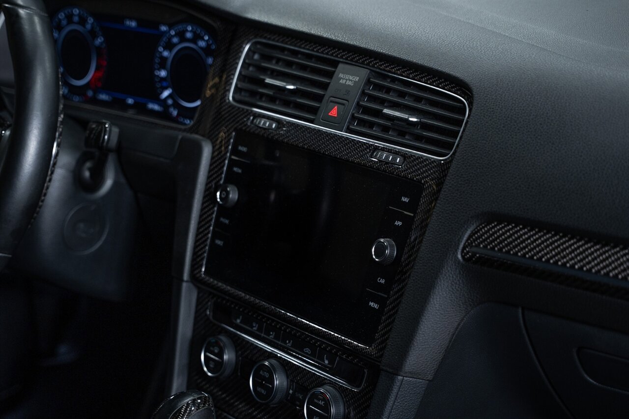 Used 2019 Volkswagen Golf R 4-Door image 64