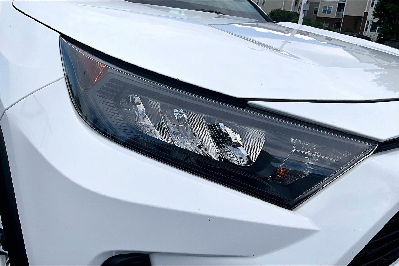 Used 2022 Toyota RAV4 LE AWD/4WD image 26