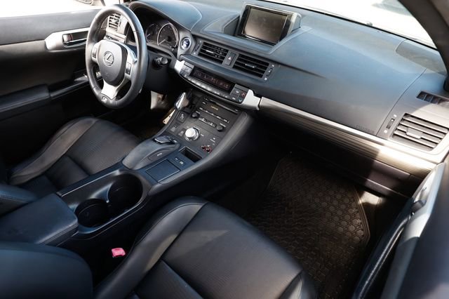 Used 2012 Lexus CT 200h Premium w/ Premium Audio Pkg (F Sport) image 21