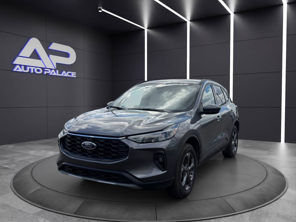 Used 2025 Ford Escape ST-Line Select