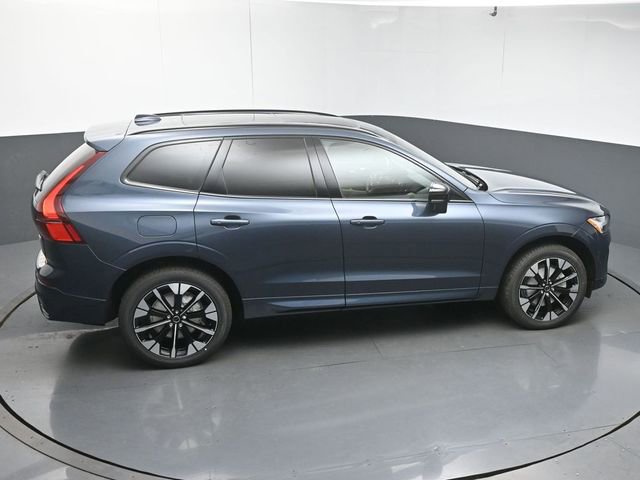New 2026 Volvo XC60 B5 Plus w/ Protection Package Premier AWD/4WD image 47