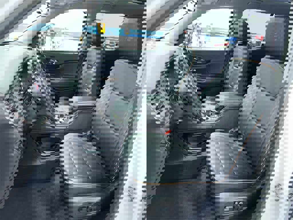 Used 2022 GMC Acadia AT4 w/ Preferred Package image 15