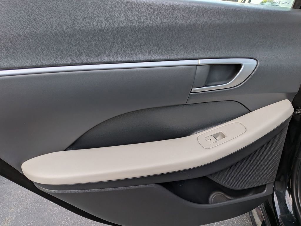 Used 2025 Hyundai Sonata SEL image 25