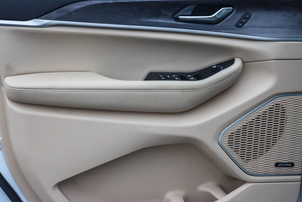 Used 2023 Jeep Grand Cherokee 4WD 4xe image 46