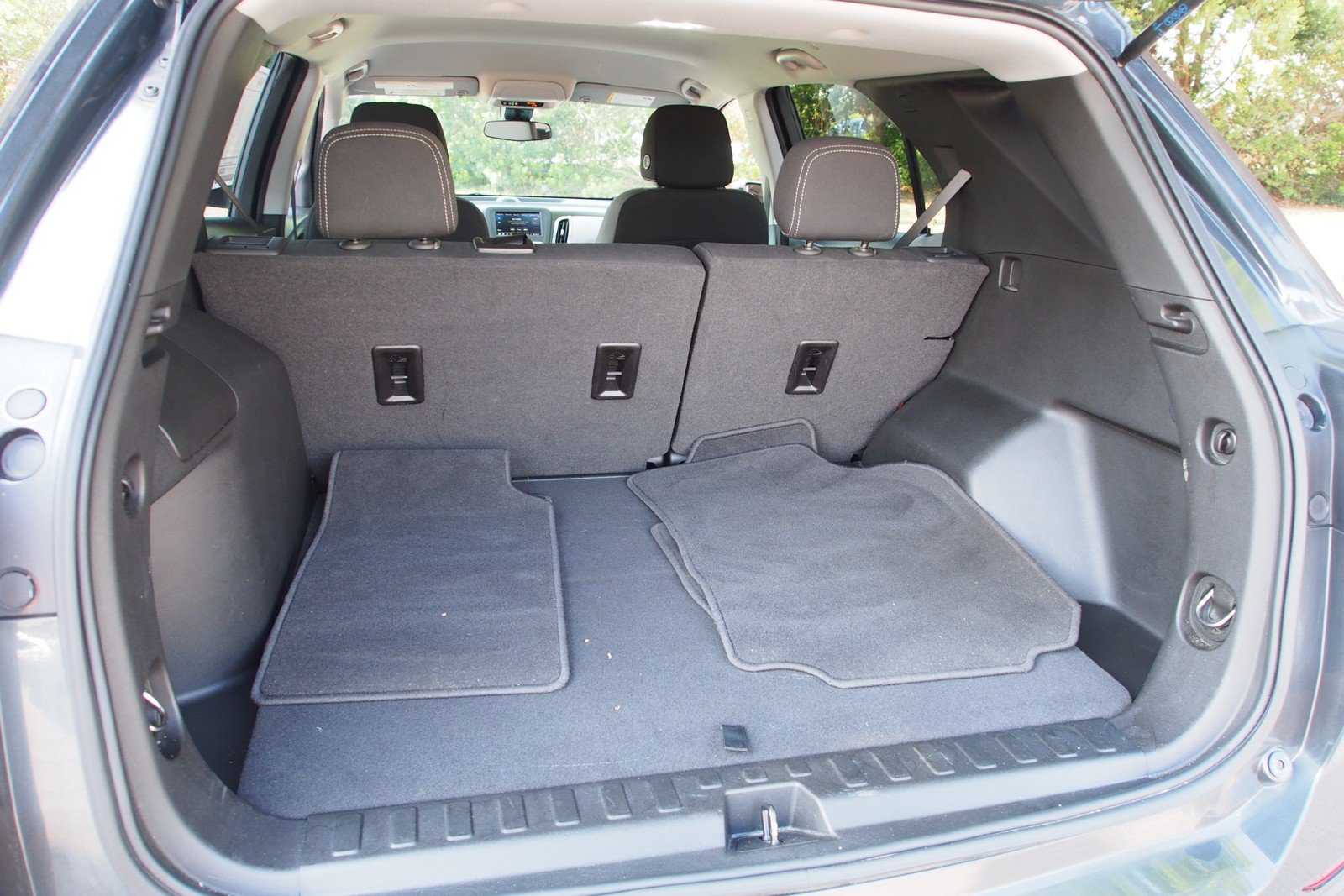 Used 2021 Chevrolet Equinox LS w/ LS Convenience Package FWD image 13