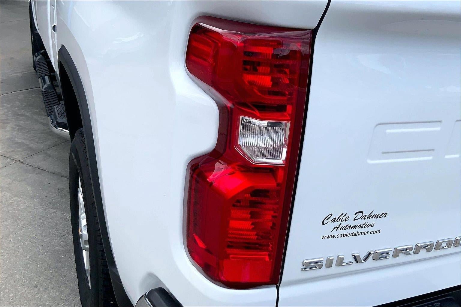 Used 2025 Chevrolet Silverado 2500 LT AWD/4WD image 27