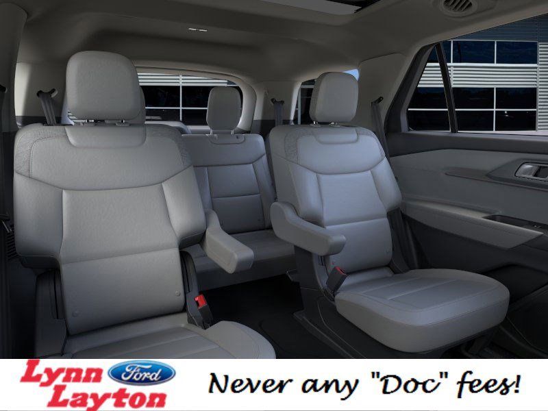 New 2025 Ford Explorer Active w/ Active Comfort Package image 11