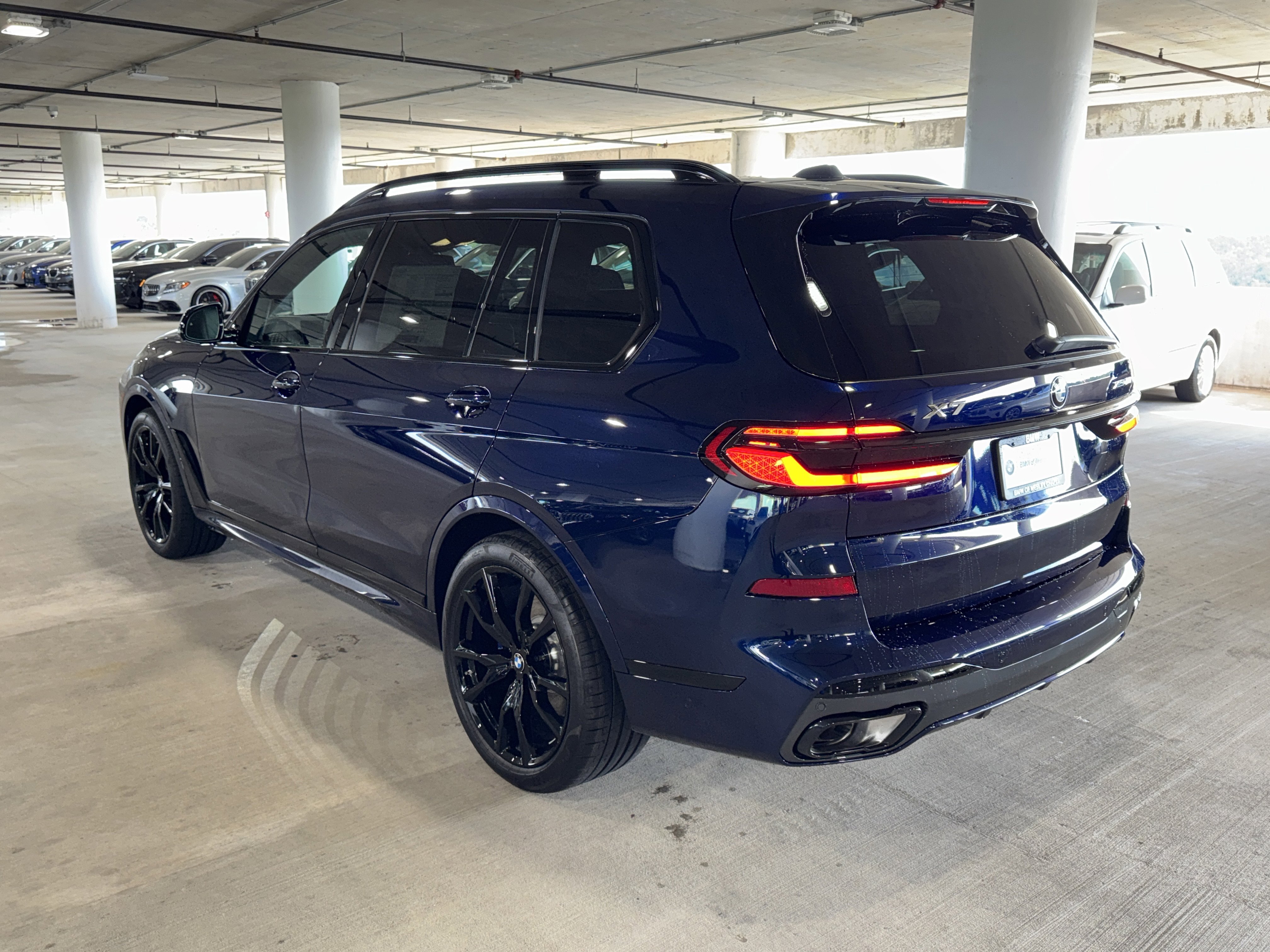 New 2026 BMW X7 xDrive40i w/ Executive Package image 5