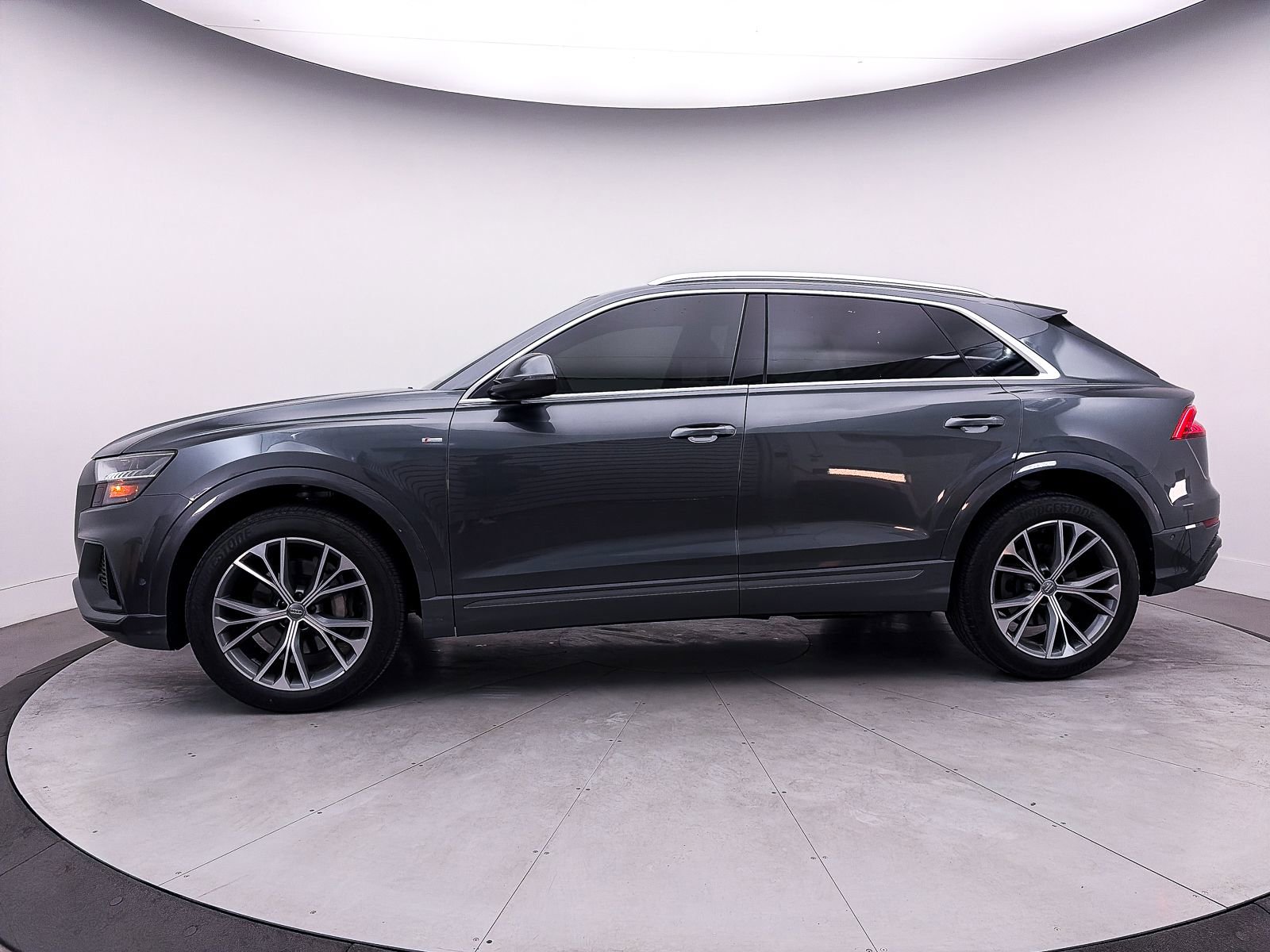 Used 2021 Audi Q8 Premium Plus w/ Premium Plus Package image 42