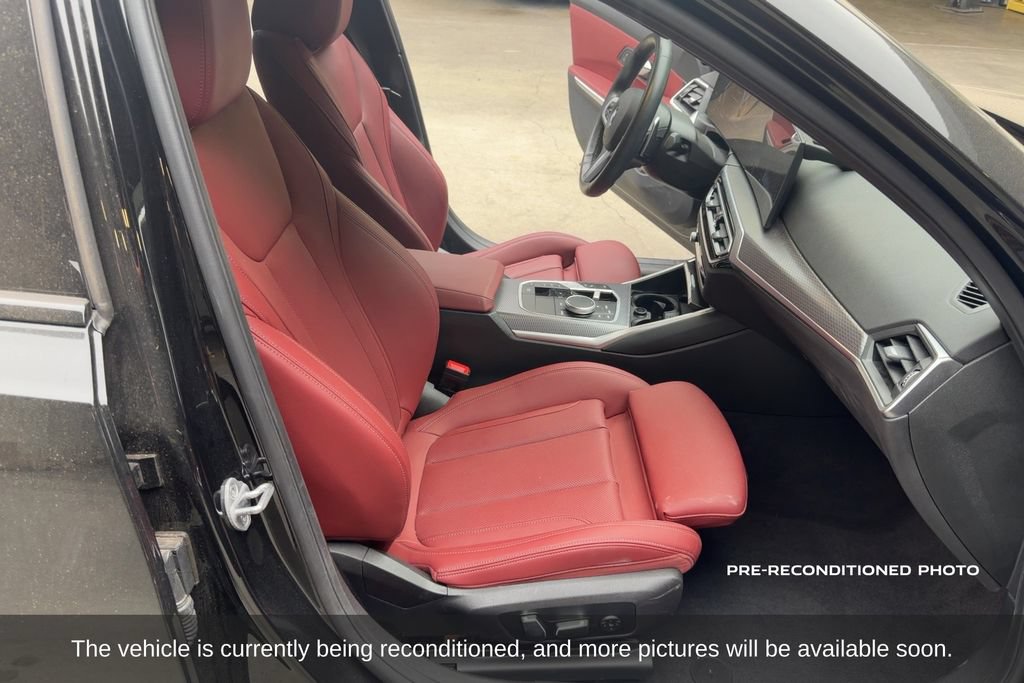 Used 2024 BMW 330i Sedan w/ M Sport Package RWD image 15