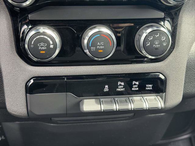 Certified 2025 RAM 1500 Tradesman w/ Night Edition AWD/4WD image 7
