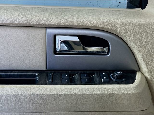 Used 2015 Ford Expedition EL Limited w/ Equipment Group 301A image 17